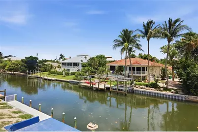 805 E Gulf Dr #8A, Sanibel, FL 33957 - Photo 24