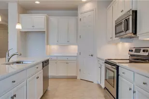 3036 Sunset Pointe Cir, Cape Coral, FL 33914 - Photo 26