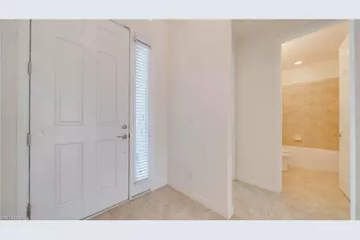 3036 Sunset Pointe Cir, Cape Coral, FL 33914 - Photo 4