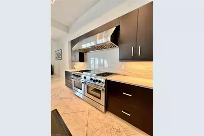 8533 S Lake Cir, Fort Myers, FL 33908 - Photo 12