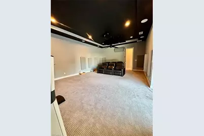 8533 S Lake Cir, Fort Myers, FL 33908 - Photo 46