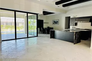 8533 S Lake Cir, Fort Myers, FL 33908 - Photo 4