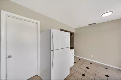 1129 SE 18th Ter, Cape Coral, FL 33990 - Photo 10