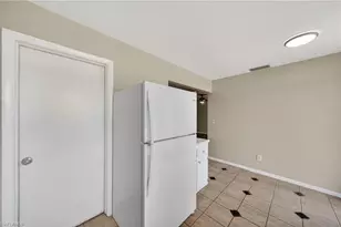 1129 SE 18th Terrace, Cape Coral, FL 33990 - Photo 10