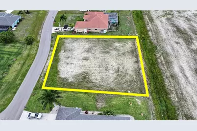 2205 NW 26th Pl, Cape Coral, FL 33993 - Photo 2