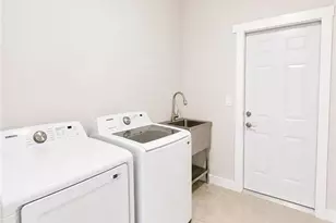 2116 NE 22nd Ave, Cape Coral, FL 33909 - Photo 32