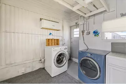 952 Days Ln, North Fort Myers, FL 33917 - Photo 22