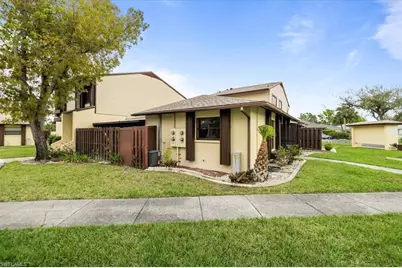 1212 SE 6th Ter #83, Cape Coral, FL 33990 - Photo 2