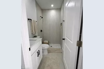 1041/1043 Albany Ave, Lehigh Acres, FL 33971 - Photo 8