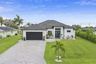 2425 SW 2nd Terrace, Cape Coral, FL 33991 - Photo 2