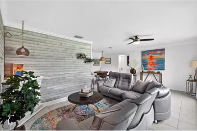 833 N Town and River Dr, Fort Myers, FL 33919 - Photo 40