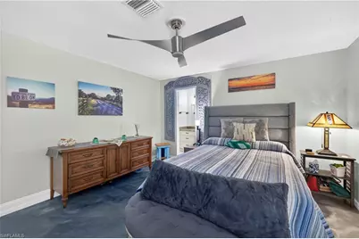833 N Town and River Dr, Fort Myers, FL 33919 - Photo 10