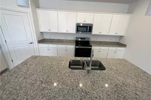 14570 Palamos Cir, Fort Myers, FL 33905 - Photo 6