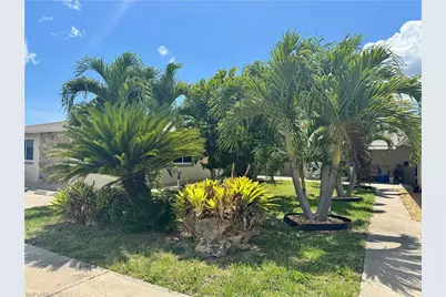 4808 Lucaya Dr #3, Cape Coral, FL 33904 - Photo 2