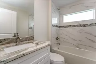 688 Manhattan St E, Lehigh Acres, FL 33974 - Photo 8