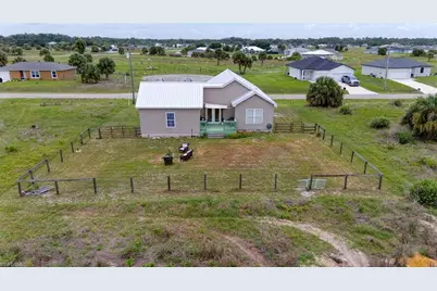 1177 Jay Ter, Labelle, FL 33935 - Photo 24