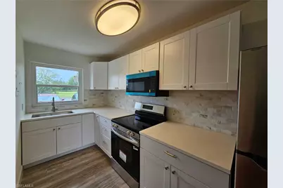 864 Courtington Ln #12, Fort Myers, FL 33919 - Photo 2