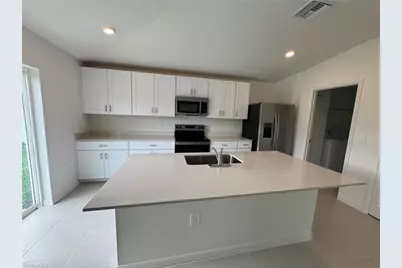 17313 Cantu Ct, North Fort Myers, FL 33917 - Photo 2