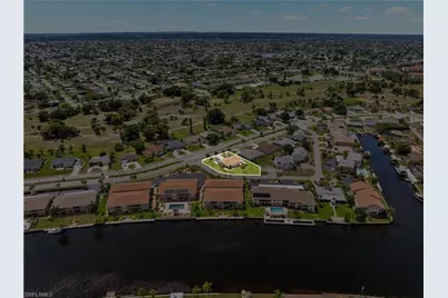 4353 Country Club Blvd #B, Cape Coral, FL 33904 - Photo 18