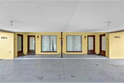 4913 Vincennes St #4, Cape Coral, FL 33904 - Photo 4