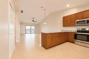 4109 SW 8th Pl, Cape Coral, FL 33914 - Photo 2