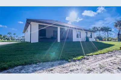2565 28th Ave SE, Naples, FL 34117 - Photo 32