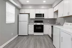 3509 SE 15th Pl, Cape Coral, FL 33904 - Photo 4