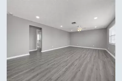 3509 SE 15th Pl #3, Cape Coral, FL 33904 - Photo 2
