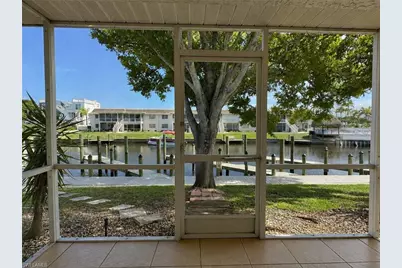 1107 SE 46th Ln #E, Cape Coral, FL 33904 - Photo 10