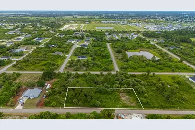 312 Laurel Ave S, Lehigh Acres, FL 33974 - Photo 2
