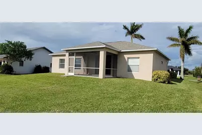 902 SW 21st Ln, Cape Coral, FL 33991 - Photo 18