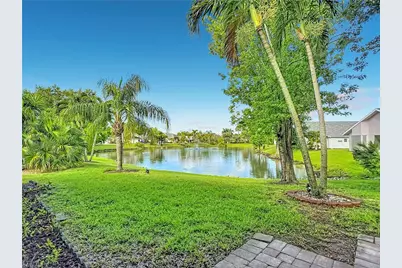 13351 Wild Cotton Ct, North Fort Myers, FL 33903 - Photo 4
