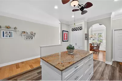 11138 Lakeland Cir, Fort Myers, FL 33913 - Photo 6
