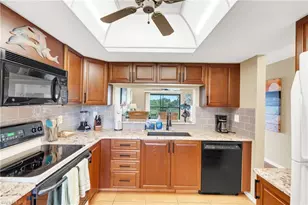 12150 Kelly Sands Way, Fort Myers, FL 33908 - Photo 6