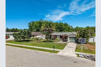 15506 Spring Line Ln, Fort Myers, FL 33905 - Photo 4