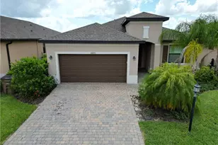14499 Cantabria Dr, Fort Myers, FL 33905 - Photo 10