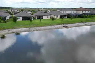 14499 Cantabria Dr, Fort Myers, FL 33905 - Photo 6