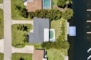 5118 York Ct, Cape Coral, FL 33904 - Photo 40