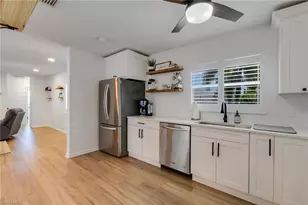 5118 York Ct, Cape Coral, FL 33904 - Photo 16