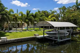 5118 York Ct, Cape Coral, FL 33904 - Photo 34