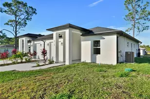 918 Eisenhower Blvd, Lehigh Acres, FL 33974 - Photo 1