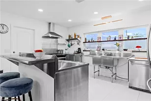 1300 Thompson St, North Fort Myers, FL 33903 - Photo 18