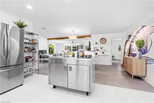 1300 Thompson St, North Fort Myers, FL 33903 - Photo 16