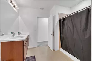 511 SW 26th Ave, Cape Coral, FL 33991 - Photo 20
