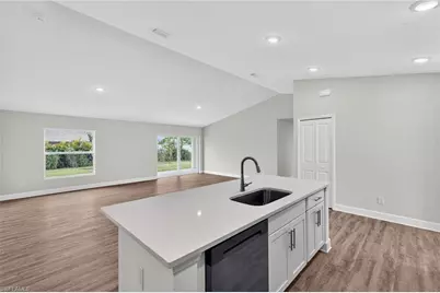2714 NW 3rd Pl, Cape Coral, FL 33993 - Photo 8