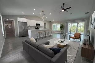 2014 Kismet Pkwy W, Cape Coral, FL 33993 - Photo 2