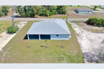 3594 NE 9th Pl, Cape Coral, FL 33909 - Photo 32