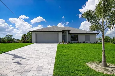 3594 NE 9th Pl, Cape Coral, FL 33909 - Photo 2