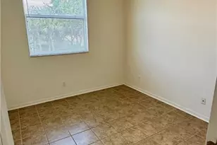 4299 Bellasol Cir, Fort Myers, FL 33916 - Photo 10