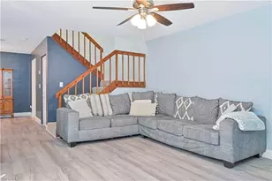 1520 Park Meadows Dr, Fort Myers, FL 33907 - Photo 8